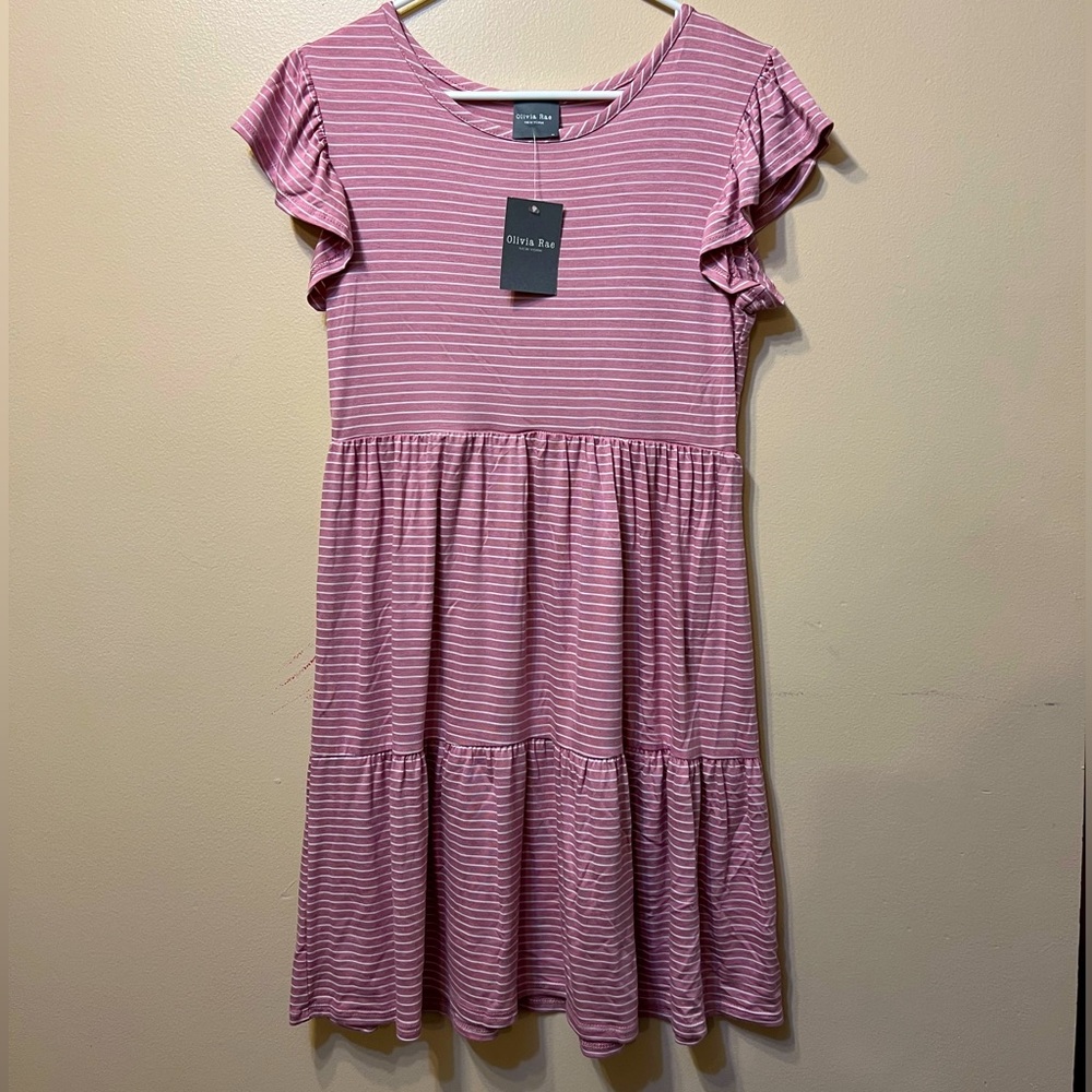 NWT Olivia Rae Tiered Dress, Women’s Size M, Mauve and White Stripe